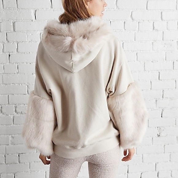 Express Tops - Express One Eleven Cream Faux Fur Accent Hoodie